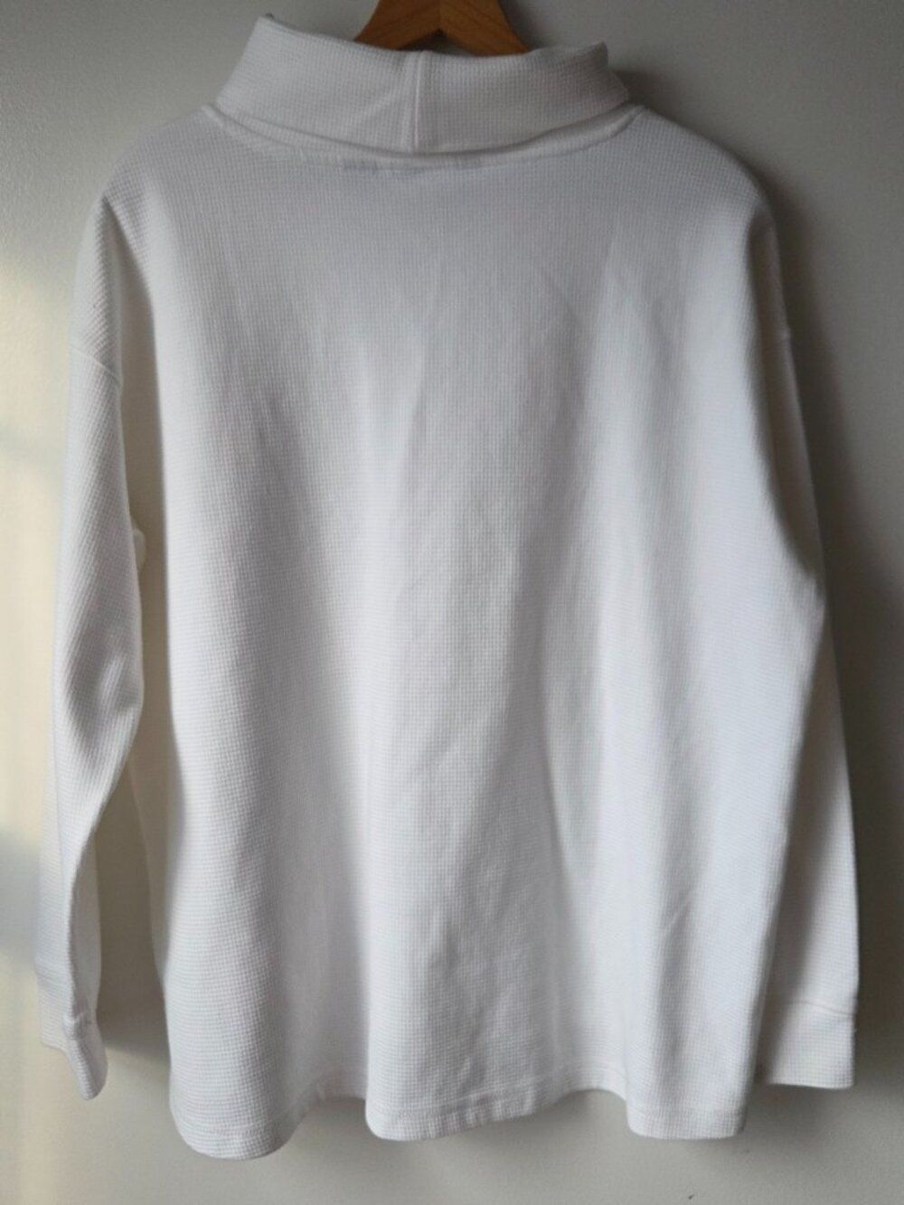 Like New Land's End White Mock Neck Waffle Size Xl Womens — image 2 of 8